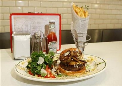 New York Burger Joint Adds $175 Burger to Menu New York Burger Joint Adds $175 Burger to Menu