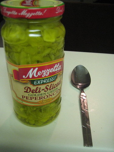 How to Open a Jar With a Spoon