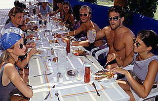 How to Request a Separate Bill When Dining in Groups