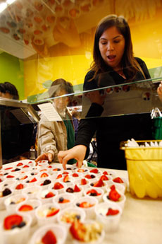 Healthy Eating Tip: Free Samples Aren't Free of Calories