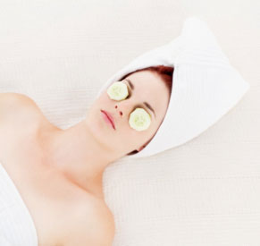 How to Get a Cheaper Massage, Facial, or Pedicure