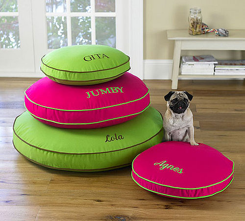 Online Sale Alert! Pottery Barn Twill Round Dog Bed