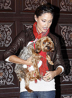 Wookie's No Santa, But Vanessa Carries Her Lil Helper Anyway