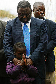 Militia in Zimbabwe Attacks, Turns Election Violence Into Terror