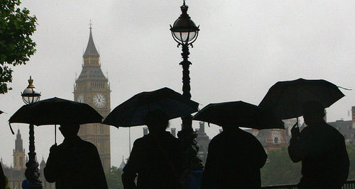 UK Debates Holding Terror Suspects For 42 Days: Too Long?