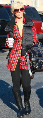 Celeb Style: Christina Aguilera