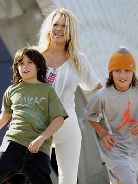 Lil Links: Pam Anderson Talks Sex Tape With Sons