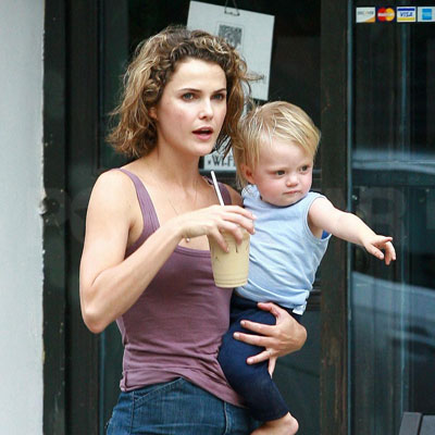 Keri Russell Limits Her Son's Gifts, Do You? 