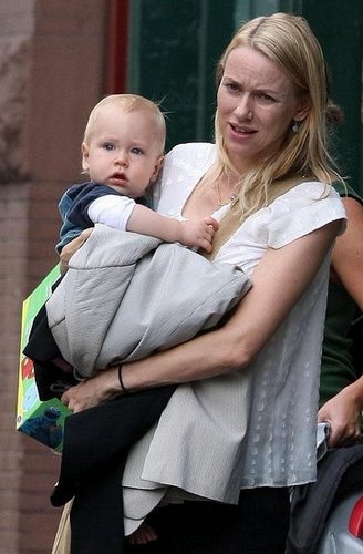 Naomi Watts and Alexander Leaving NYC Naomi Watts and Alexander Leaving NYC
