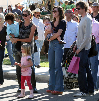 Two Supermodel Mamas Heidi Klum and Milla Jovovich Enjoy the Pumpkin Festival and Their Families Two Supermodel Mamas Heidi Klum and Milla Jovovich Enjoy the Pumpkin Festival and Their Families