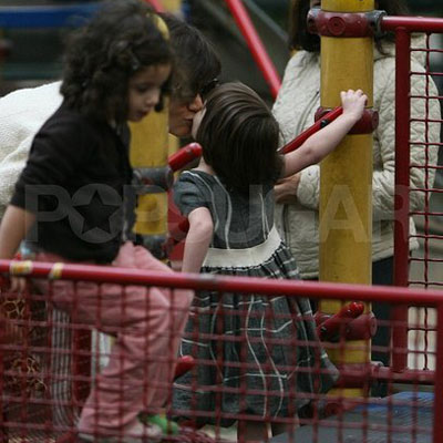 Smooches For Suri and Katie in NYC Smooches For Suri and Katie in NYC