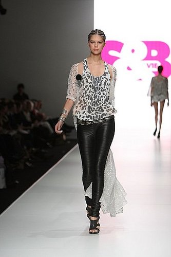 Australia Fashion Week: S&B by Sass and Bide Australia Fashion Week: S&B by Sass and Bide