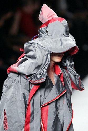 Issey Miyake Spring 08 Fashion Show Issey Miyake Spring 08 Fashion Show