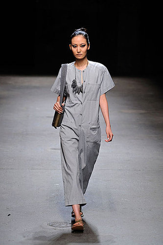 Yigal Azrouel Spring 2009 Runway Show Yigal Azrouel Spring 2009 Runway Show