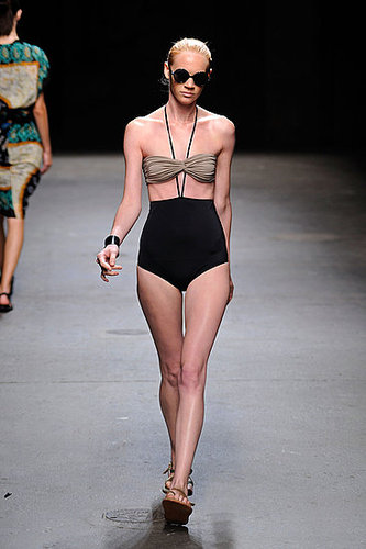 Yigal Azrouel Spring 2009 Runway Show Yigal Azrouel Spring 2009 Runway Show