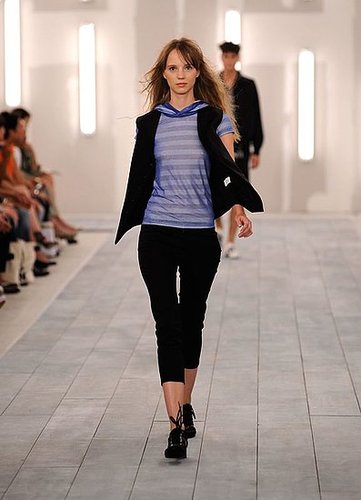 Y-3 Spring 2009 Runway Y-3 Spring 2009 Runway
