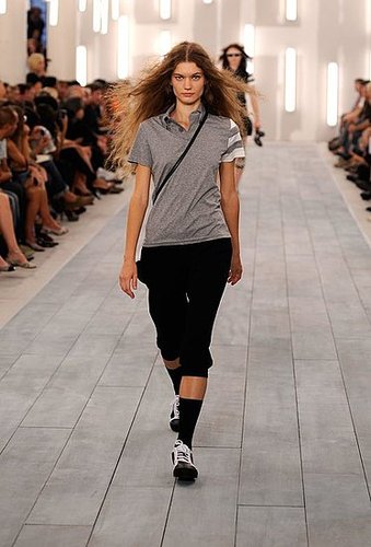 Y-3 Spring 2009 Runway Y-3 Spring 2009 Runway