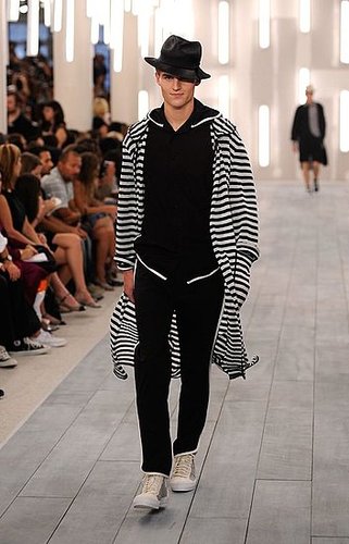 Y-3 Spring 2009 Runway Y-3 Spring 2009 Runway