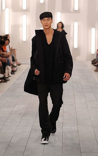 Y-3 Spring 2009 Runway Y-3 Spring 2009 Runway