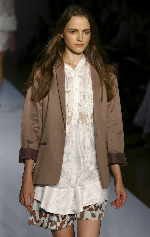 Karen Walker Spring 2009 Runway Karen Walker Spring 2009 Runway
