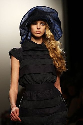 Milan Fashion Week: Gaetano Navarra Spring 2009 Milan Fashion Week: Gaetano Navarra Spring 2009