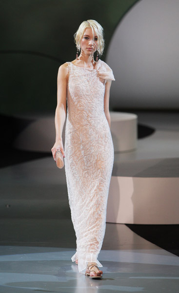 Milan Fashion Week: Giorgio Armani Spring 2009 Milan Fashion Week: Giorgio Armani Spring 2009