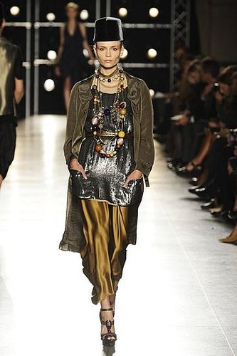 Milan Fashion Week: Aquilano E Rimondo Spring 2009