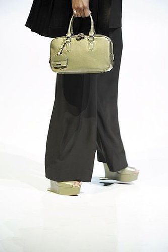 Milan Fashion Week Spring 2009 Bag Trend Round Up Milan Fashion Week Spring 2009 Bag Trend Round Up