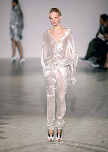 Paris Fashion Week: Sharon Wauchob Spring 2009 Paris Fashion Week: Sharon Wauchob Spring 2009