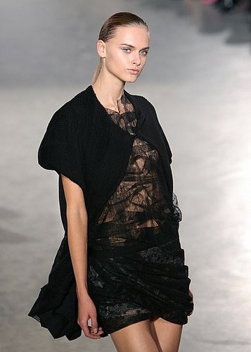Paris Fashion Week: Sharon Wauchob Spring 2009 Paris Fashion Week: Sharon Wauchob Spring 2009