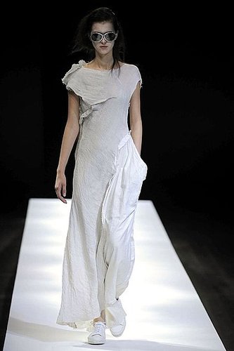 Paris Fashion Week: Yohji Yamamoto Spring 2009 Paris Fashion Week: Yohji Yamamoto Spring 2009