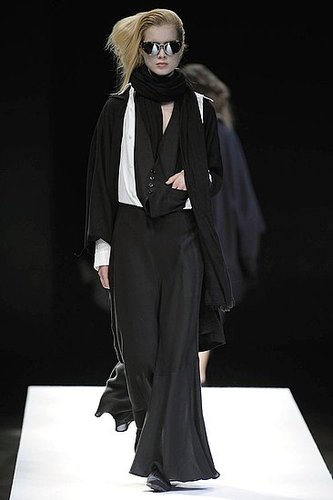 Paris Fashion Week: Yohji Yamamoto Spring 2009 Paris Fashion Week: Yohji Yamamoto Spring 2009