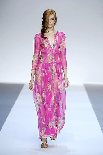 Paris Fashion Week: Leonard Spring 2009 Paris Fashion Week: Leonard Spring 2009