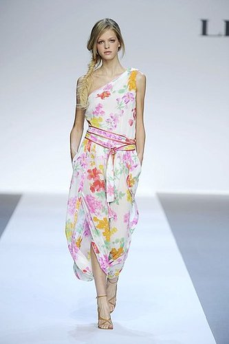 Paris Fashion Week: Leonard Spring 2009 Paris Fashion Week: Leonard Spring 2009