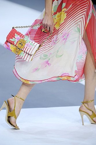 Paris Fashion Week: Leonard Spring 2009 Paris Fashion Week: Leonard Spring 2009