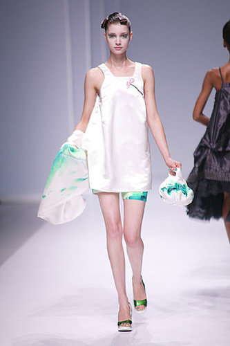 Paris Fashion Week: Shiatzy Chen Spring 2009 Paris Fashion Week: Shiatzy Chen Spring 2009