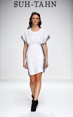 Los Angeles Fashion Week: Suh Tahn Spring 2009 Los Angeles Fashion Week: Suh Tahn Spring 2009