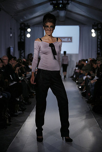 L'Oreal Toronto Fashion Week: Karamea Spring 2009 L'Oreal Toronto Fashion Week: Karamea Spring 2009