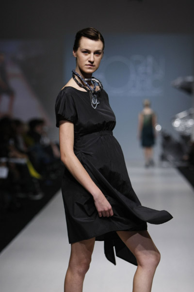 L'Oreal Toronto Fashion Week: Zoran Dobric Spring 2009 L'Oreal Toronto Fashion Week: Zoran Dobric Spring 2009