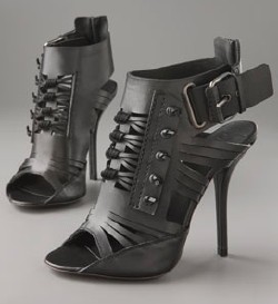GIVENCHY BOOTIES.. CAN YOU SPOT A FRAUD?