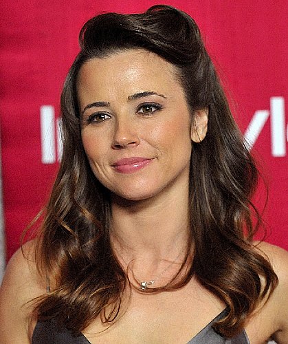 Linda Cardellini Linda Cardellini
