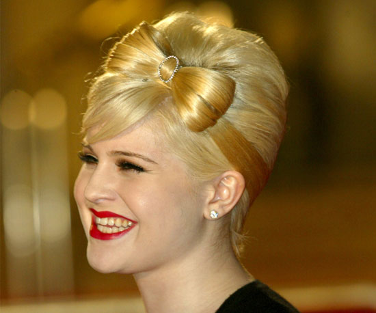 Blond Bow