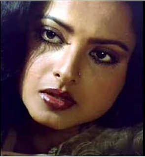 Bella Donna: Rekha