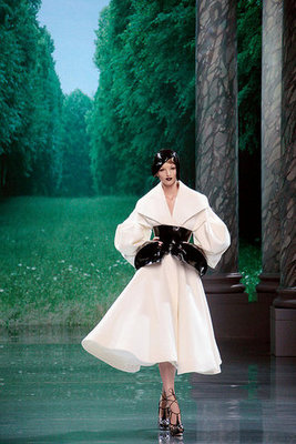 Dior Couture 2009 and Armani Couture 2009 Dior Couture 2009 and Armani Couture 2009