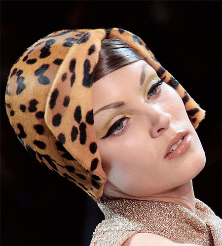 Christian Dior: All Glamour Christian Dior: All Glamour