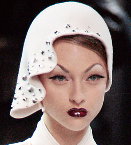 Christian Dior: Glossy Cherry Lips Christian Dior: Glossy Cherry Lips