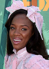 Love It or Hate It? Lil' Mama's Teen Choice Awards Look Love It or Hate It? Lil' Mama's Teen Choice Awards Look