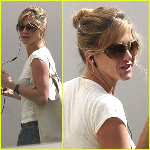 Jennifer Aniston is a Fur Boutique Babe