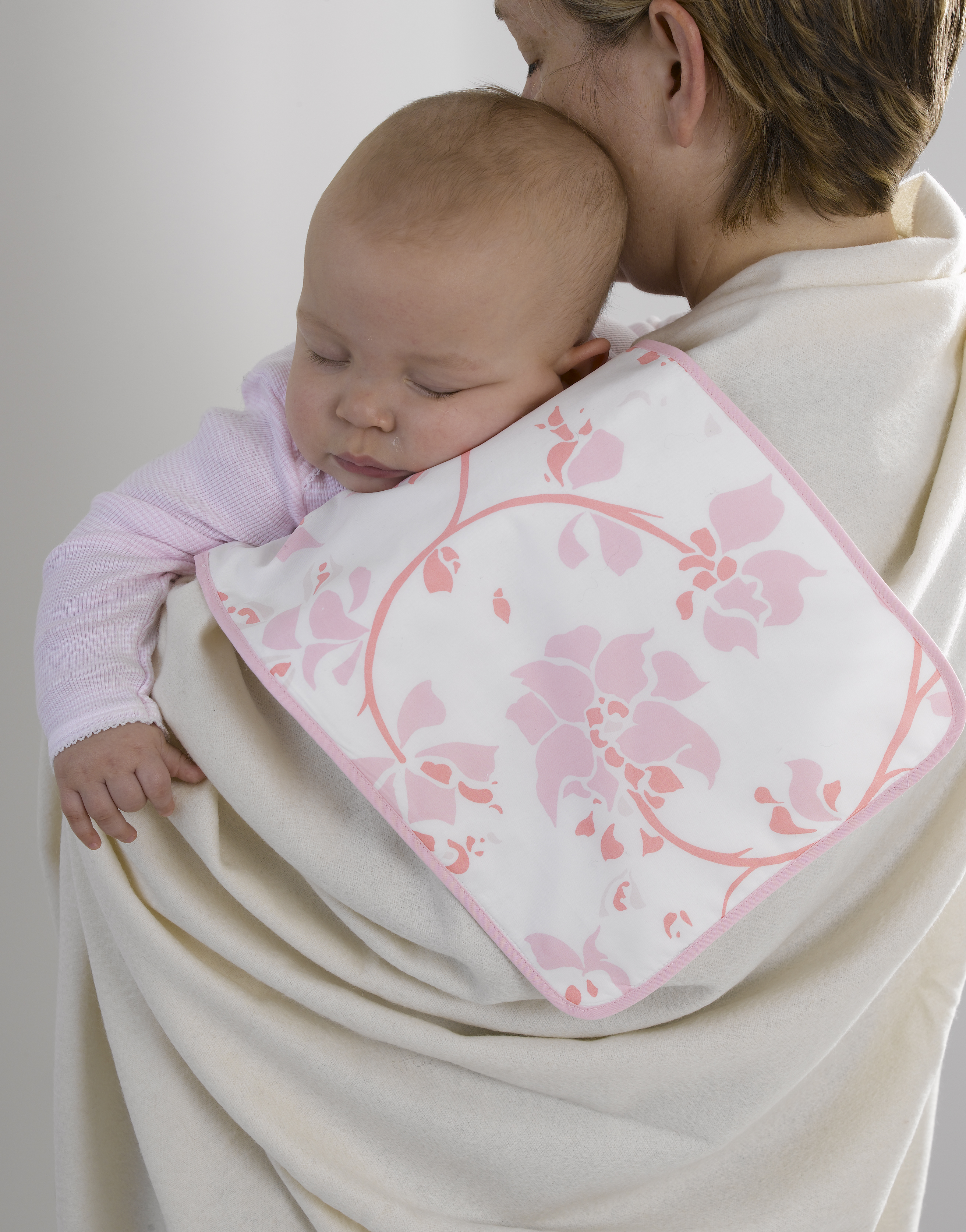 acc_baby_tiger_lily_pink_burb_cloth acc_baby_tiger_lily_pink_burb_cloth