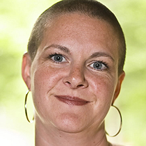 Waitress Shaves Hair For Charity, Told to Take Time Off. Fair?